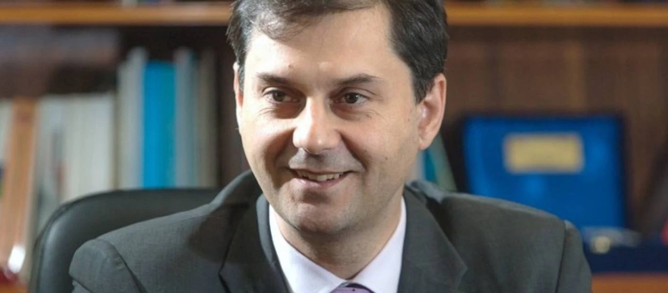 Χ. Θεοχάρης: «Δεν υπάρχει το ενδεχόμενο γενικής καραντίνας - Η Ελλάδα έχει ανοίξει τις πύλες της στους ξένους τουρίστες»